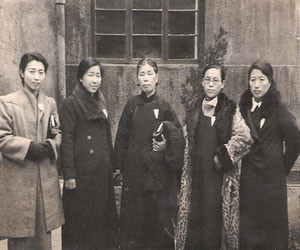 pervaya-korejskaya-zhenshhina-letchik-kvon-kiok